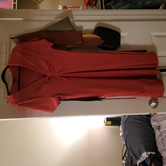 Orange midi dress - Picture 1 of 5